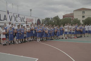 U Baru počeo košarkaški kamp Nikole Vučevića