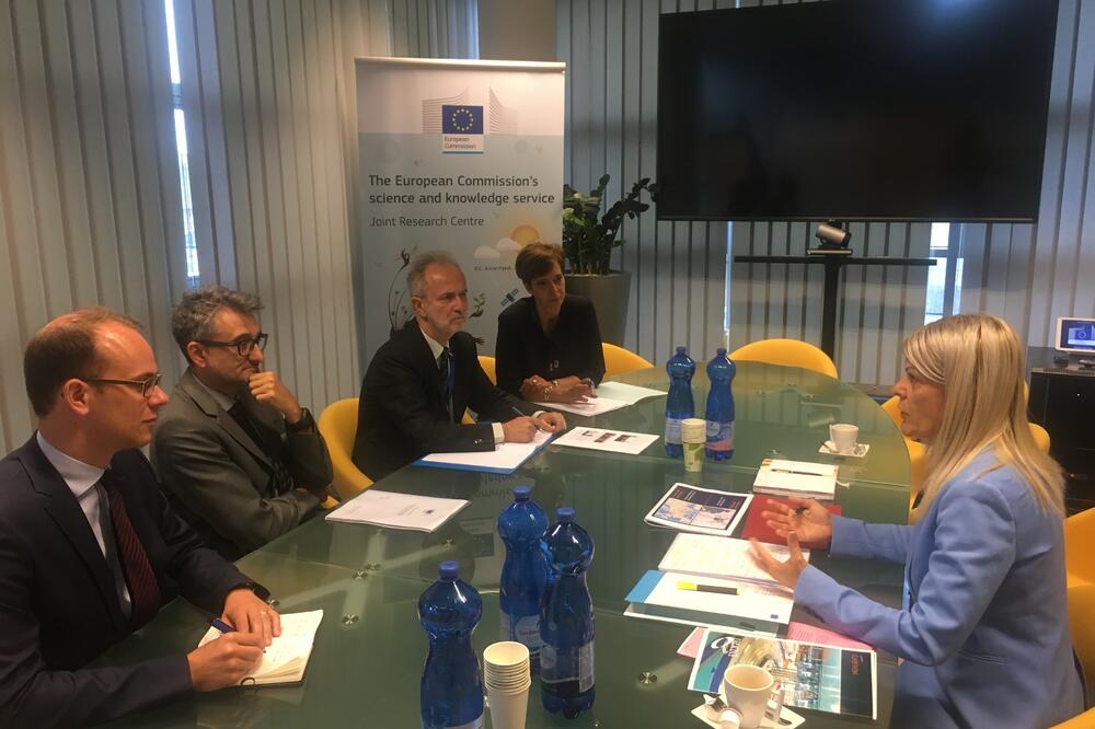 Vladimir Suha, Sanja Damjanović, Foto: Ministarstvo nauke