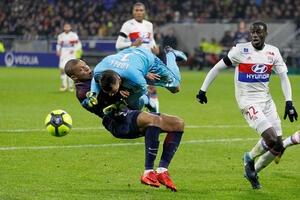 Alarm u taboru "trikolora", Mbape zbog povrede zgloba napustio...