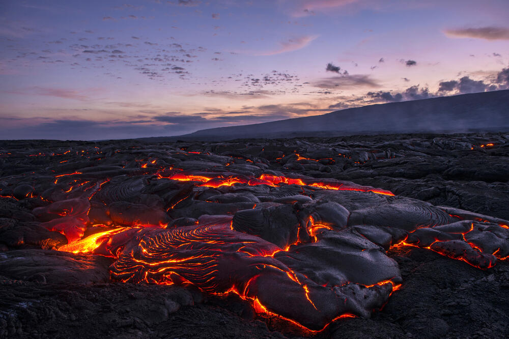 vulkan, lava, Foto: Shutterstock