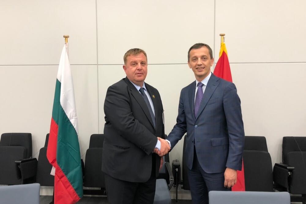 Predrag Bošković KRasimir KArakačanov, Foto: Ministarstvo odbrane Crne Gore