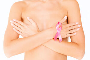 Četiri simptoma raka dojke