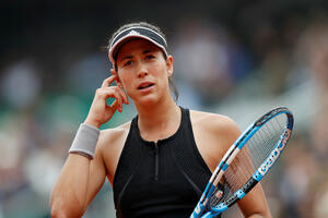 Mugurusa preslišala Šarapovu, Halep preokretom do polufinala