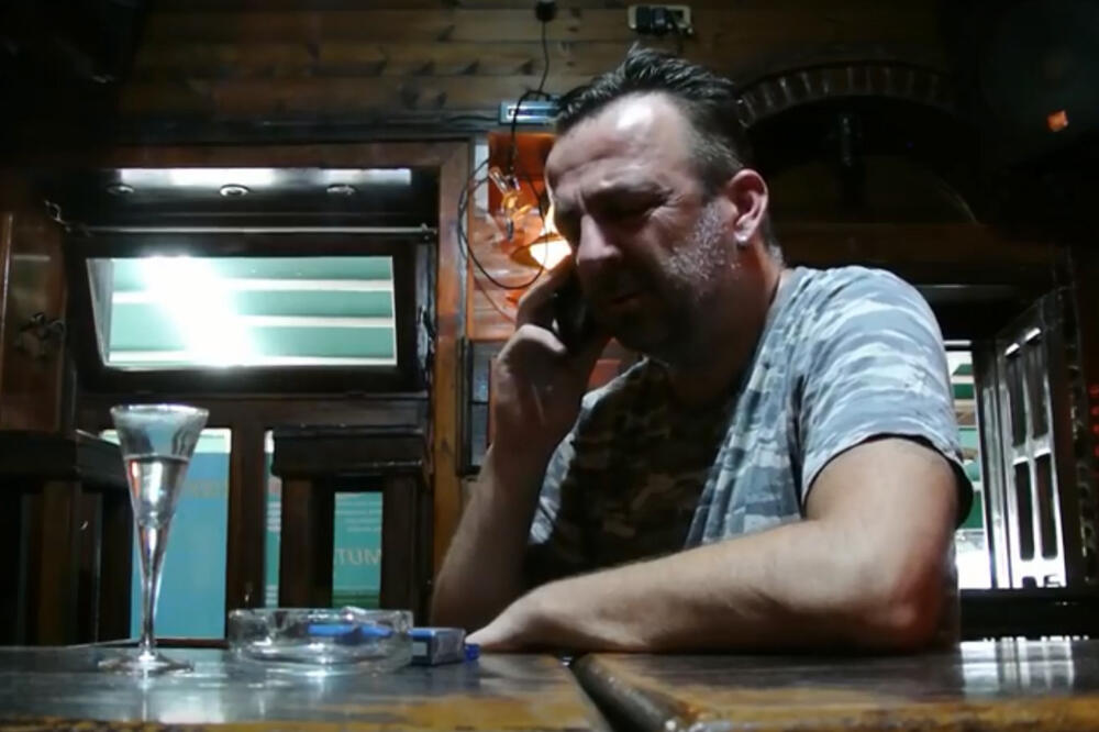 Srđan Stanojević, Kumare, Foto: Screenshot (Youtube)