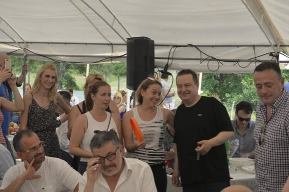 Informer, Branislav Mićunović, Foto: Screenshot/Informer