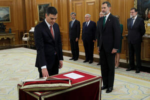 For the first time since Franco's dictatorship: the Spanish Prime Minister swore...