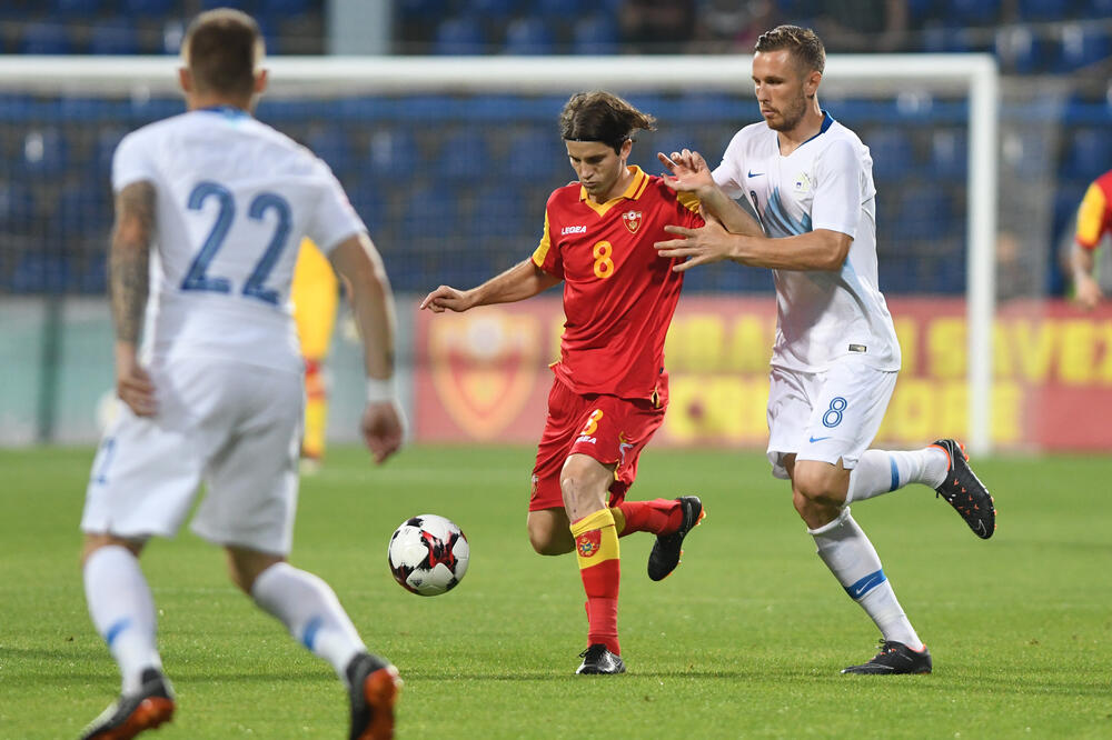 Fudbalska reprezentacija Crne Gore, Foto: Savo Prelević