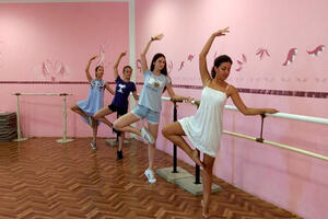 Zatvorena baletska škola u Baru: Šehovića prozivaju za nebrigu