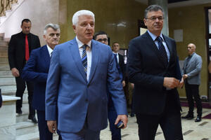 Marković: Vlada spremna da interveniše kako bi zaštitila standard...