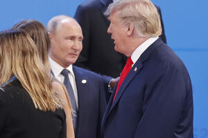 Fajnenšel tajms: Tramp i Putin se tajno sastali u novembru