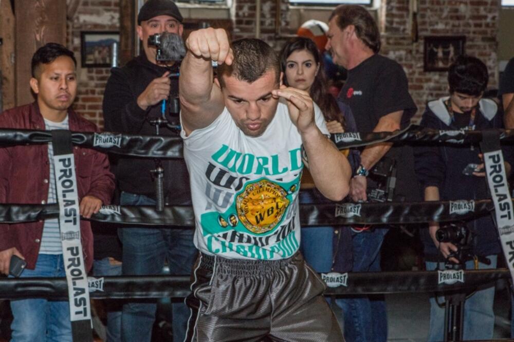 Dejan Zlatičanin, Foto: Boxingscene.com