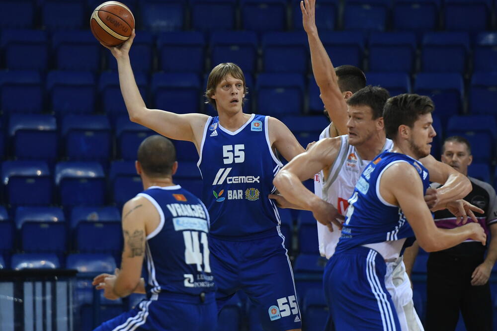 Uroš Luković, KK Budućnost - KK Mornar, Foto: Savo Prelević