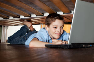 Koliko su roditelji upućeni u aktivnosti djece na internetu?