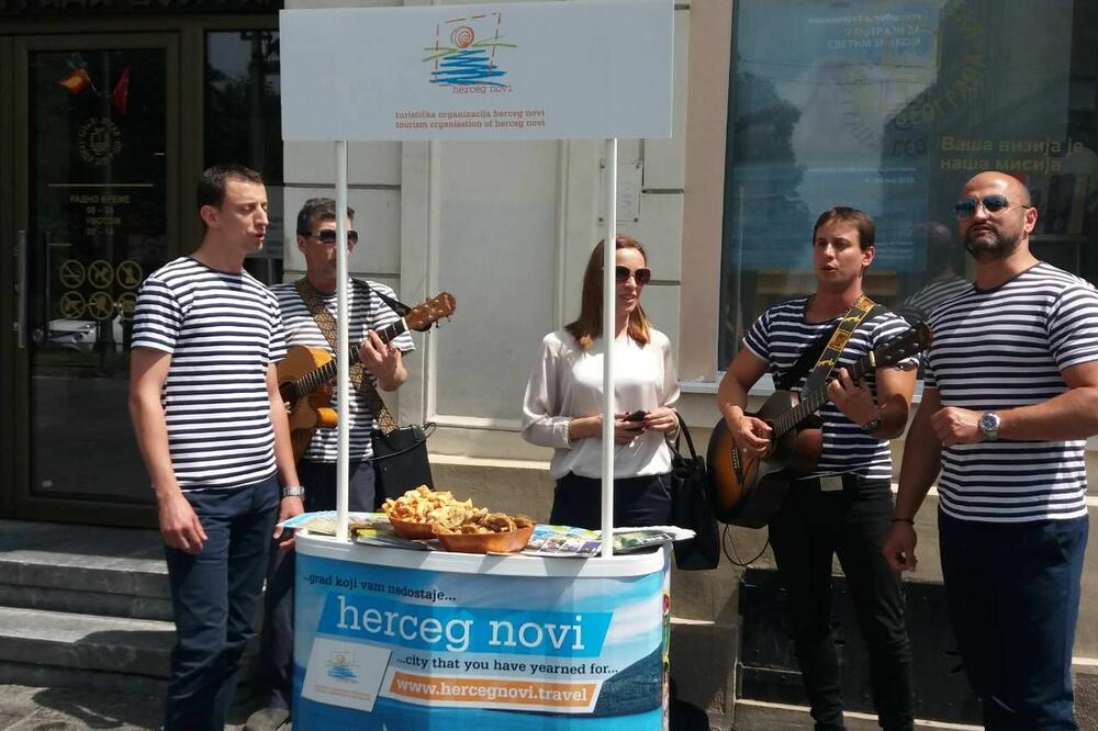 klapa Castel Nuovo Beograd, Foto: TO Herceg Novi