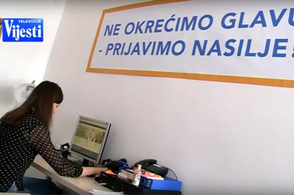 SOS Roditeljska linija, Foto: Screenshot (Youtube)