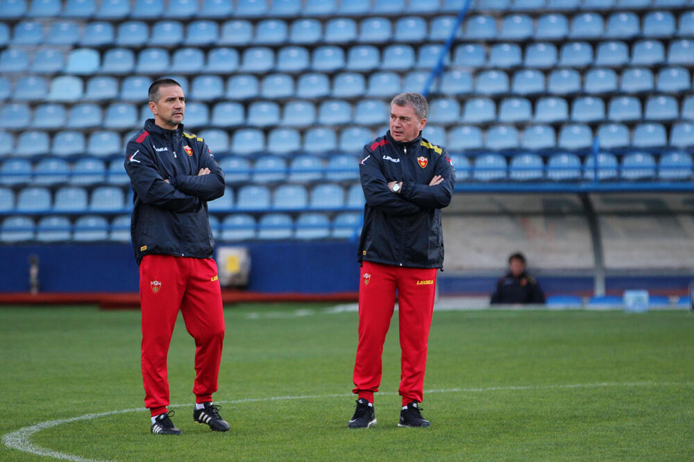 Fudbalska reprezentacija Crne Gore trening Ljubiša Tumbaković Zoran Mirković, Foto: Filip Roganović