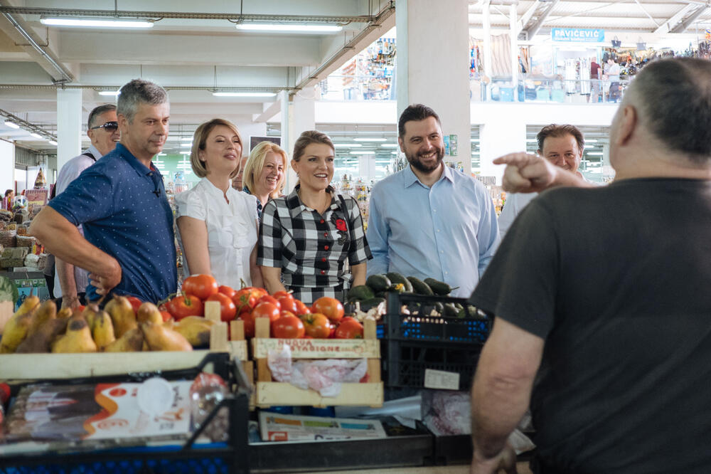 Draginja Vuksanović, Budimir Mugoša, Foto: Građanski savez za promjene Podgorica