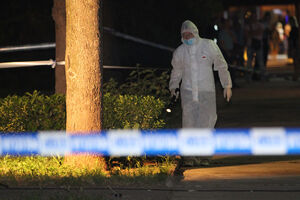 Policija traga za napadačem na Lakić: Muškarac, star oko 40...