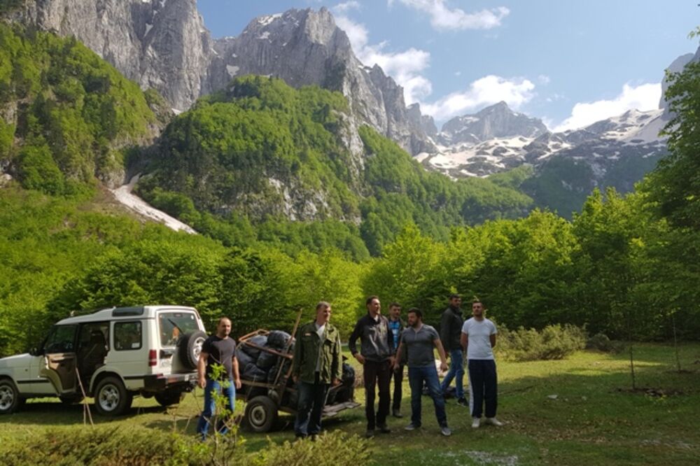 Akcija čišćenja Prokletija, Foto: JP Nacionalni parkovi Crne Gore