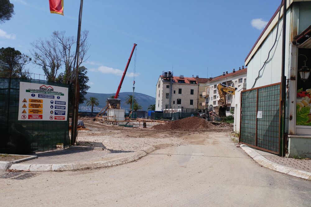 Mimoza gradilišt Tivat, Foto: Siniša Luković