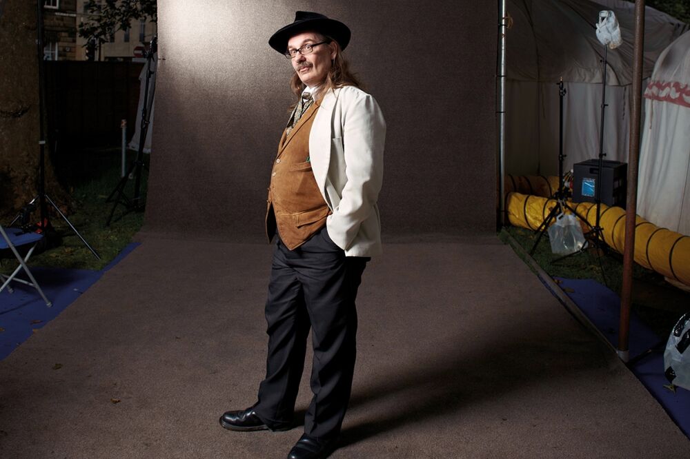 Kim NJumen (novine), Foto: Wikipedia