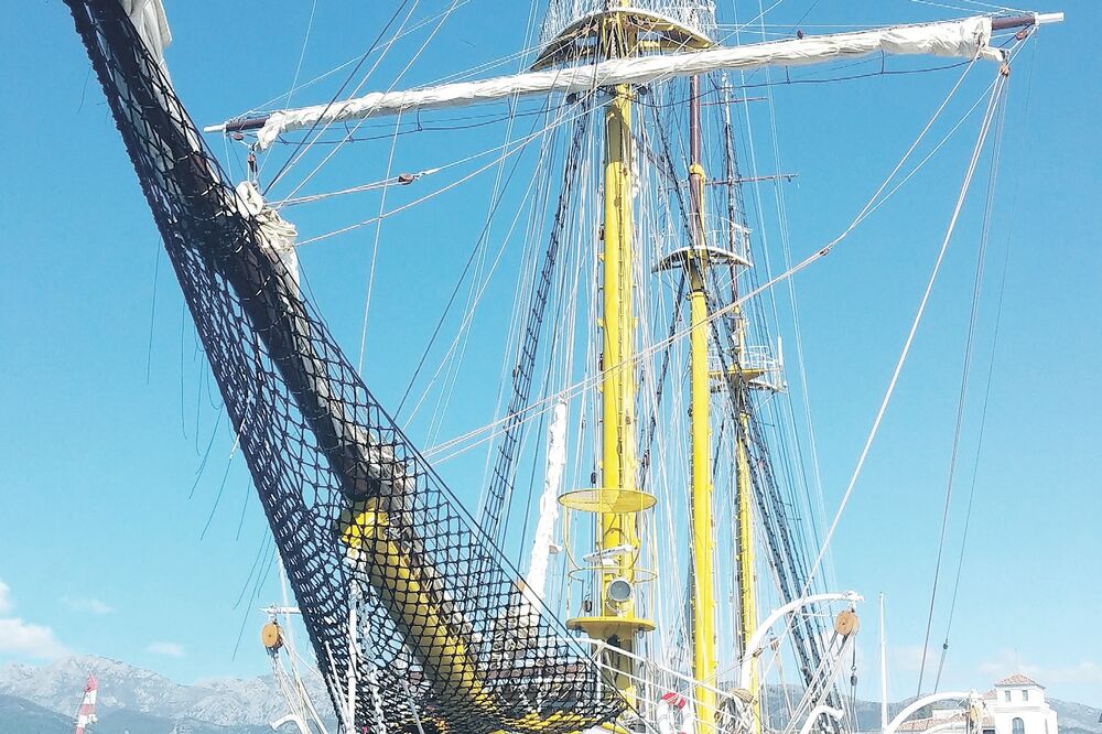 Brod Jadran, Foto: Siniša Luković