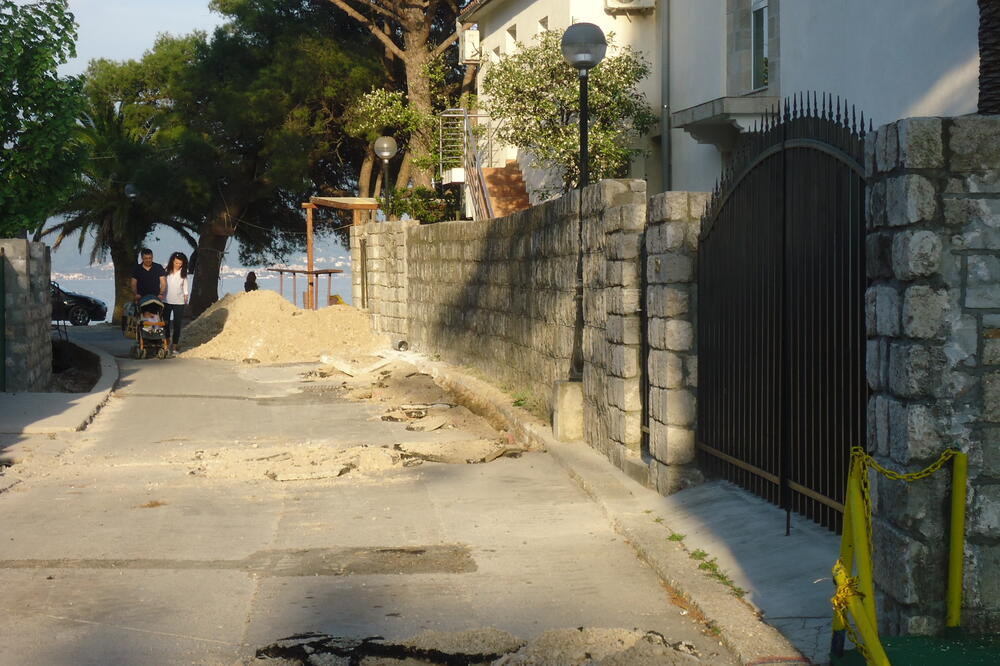 Herceg Novi šetalište, Foto: Slavica Kosić