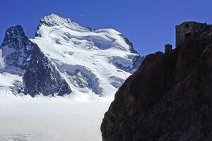 Na Alpima stradala četiri planinara, pet u kritičnom stanju