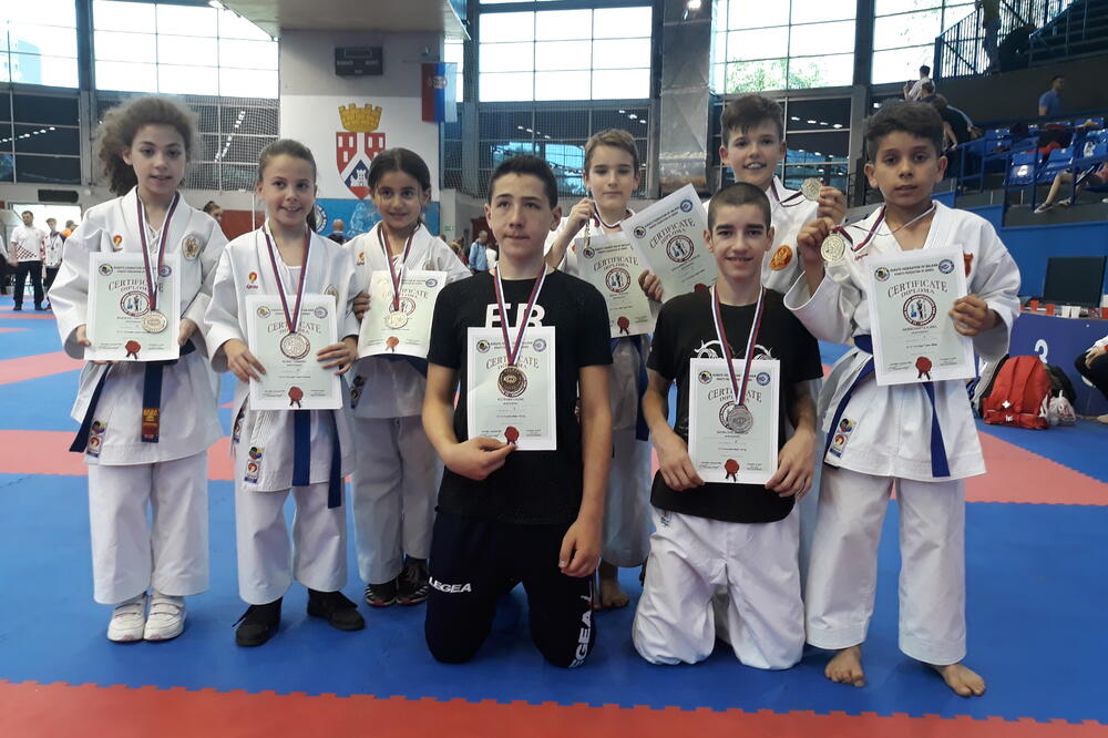 Pioniri i Nade, Foto: KSCG