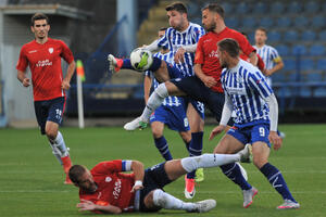 Kraj prenosa: Budućnost - Grbalj 0:0, Kom - Mladost 0:1
