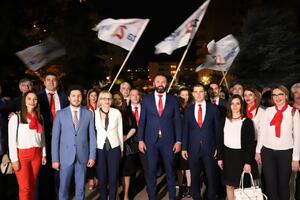 URA i Demokrate predali listu: Bar za 21. vijek