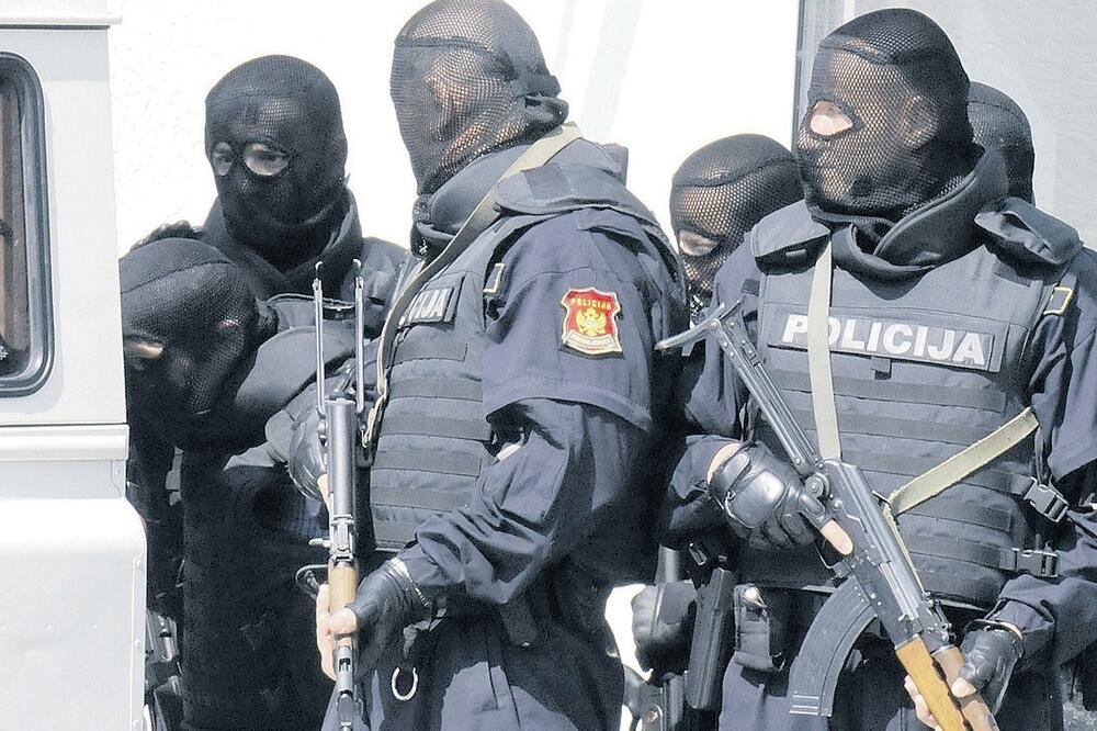 Policija, Foto: Savo Prelević