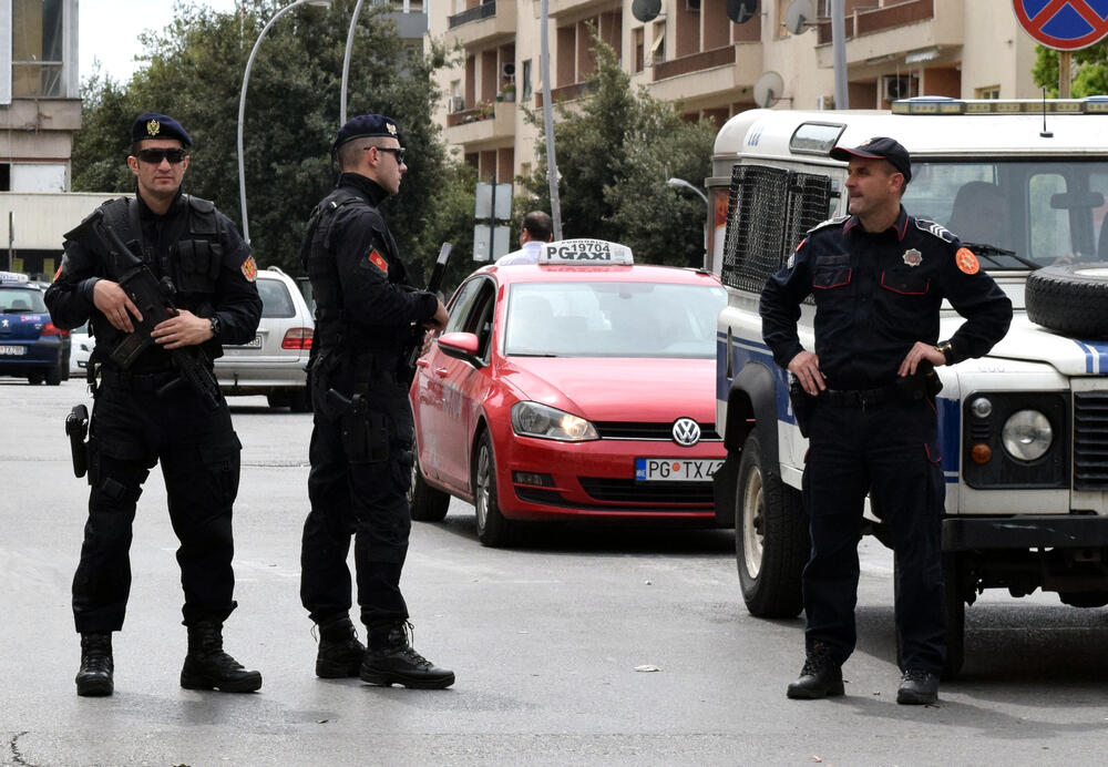policija Podgorica, pretres