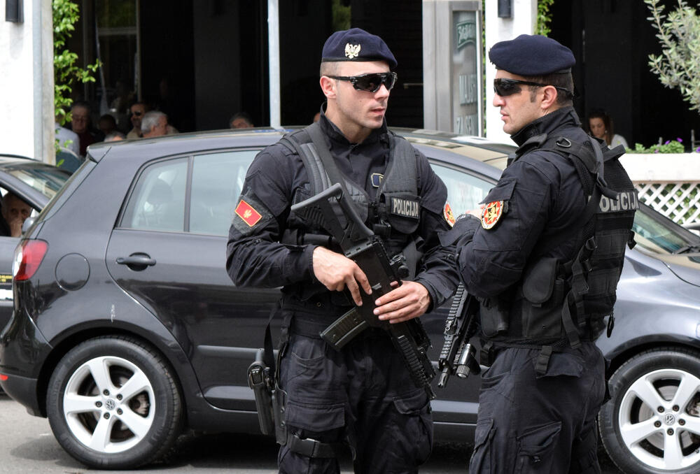 policija Podgorica, pretres