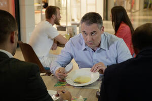 Koliko poštujemo pravila bontona za stolom?