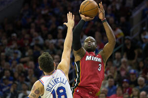 Fenomenalni Vejd vodio Majami do brejka, Golden Stejt lako protiv...