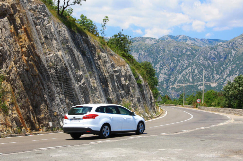 Crna Gora, vožnja, Foto: Shutterstock