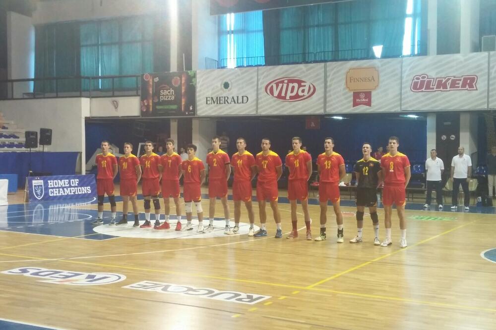 Muška juniorska odbojkaška reprezentacija, Foto: OSCG