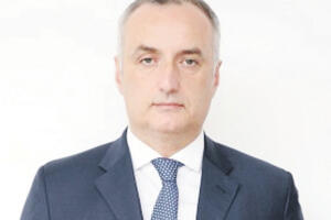 Nikolić tokom 2017. uštedio još 7.000 eura