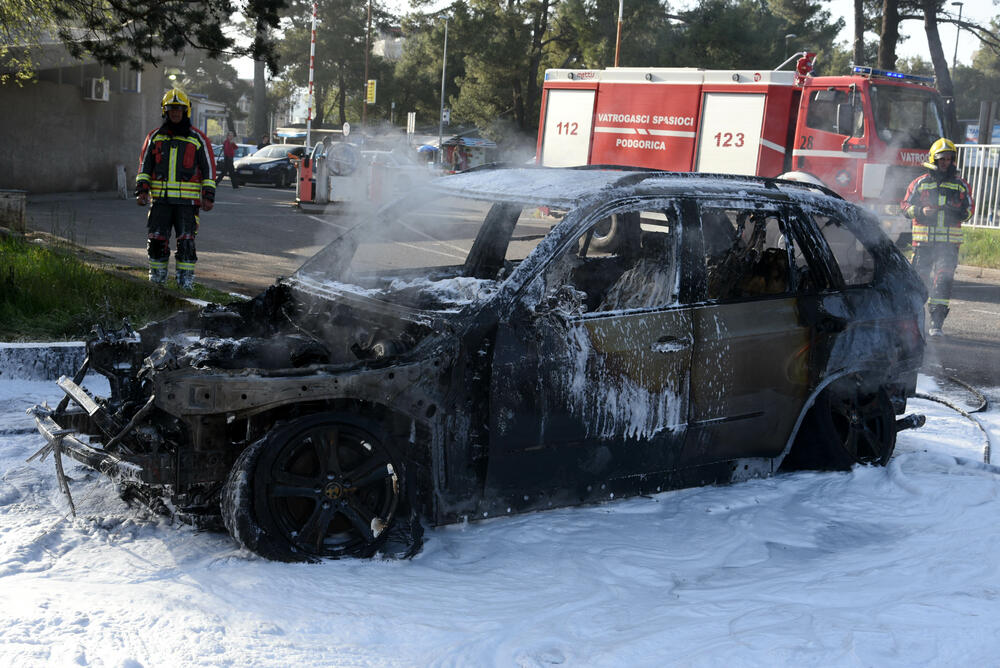 Predrag Jovović zapaljen automobil
