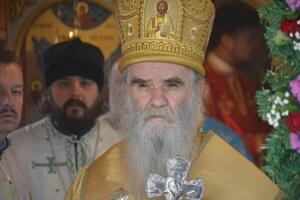 Amfilohije uputio Vaskršnju čestitku: Pobjeda života nad smrću...