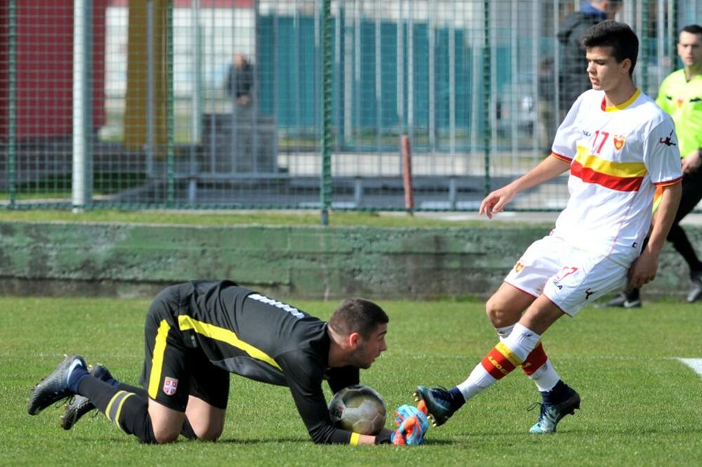 Kadetska fudbalska reprezentacija, Foto: FSCG