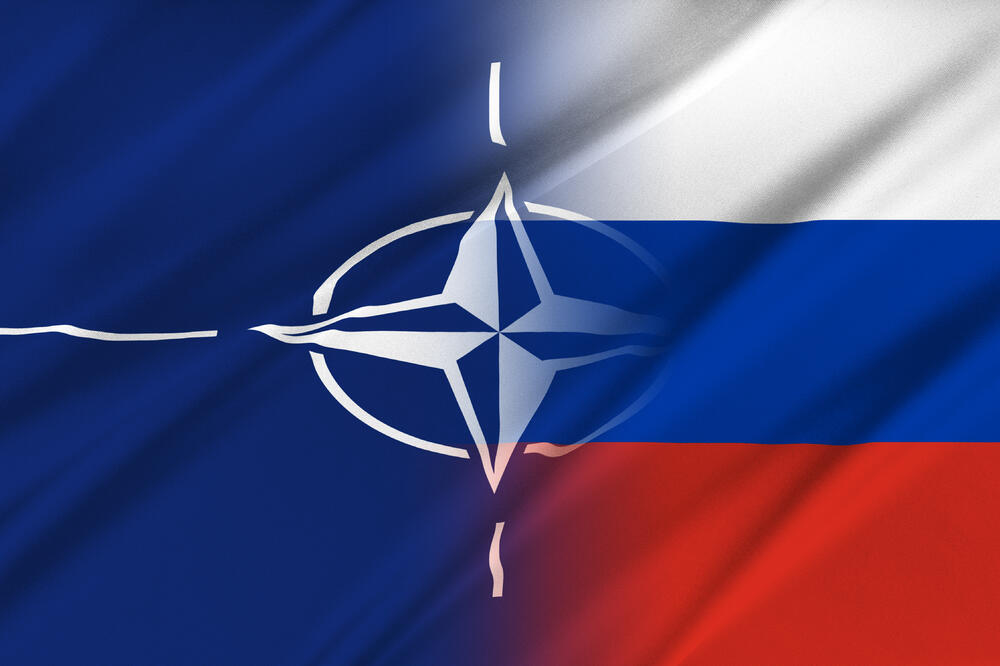NATO, Rusija, Foto: Shutterstock