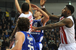 Zvezda počela, Budućnost nastavila: Rat saopštenjima pred finale