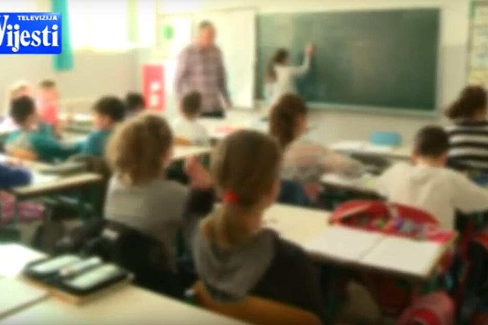 škola, učionica, đaci, Foto: Screenshot (Youtube)