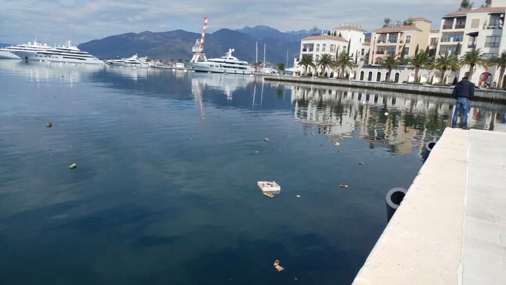 Tivat, otpad