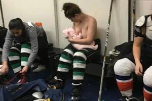 Raznježila svijet: Hokejaška zvijezda u pauzi meča dojila bebu