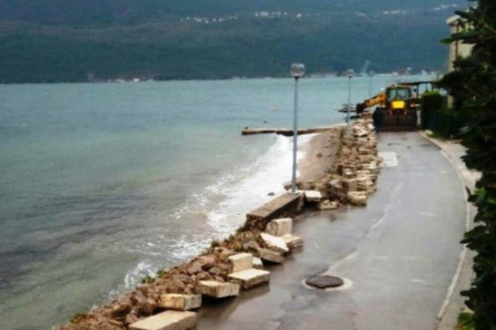 parapeti Herceg Novi, Foto: Slavica Kosić