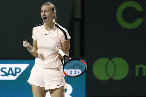 Ostapenko i Kvitova u osmini finala Majamija