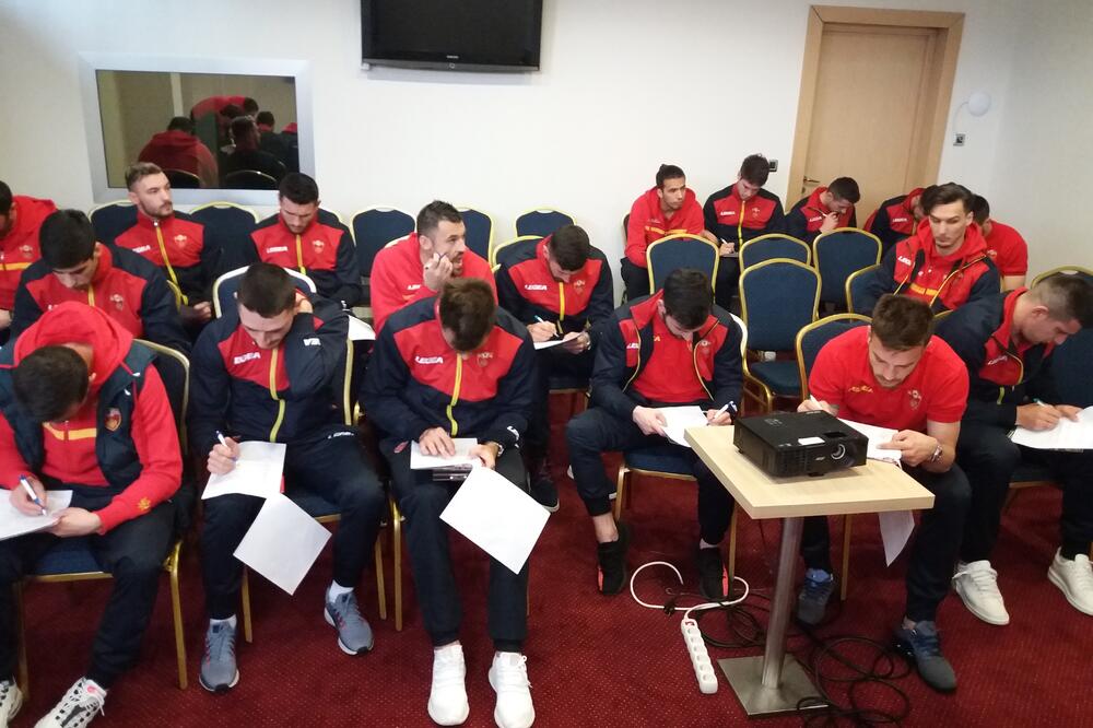Crnogorski reprezentativci, Foto: SPFCG